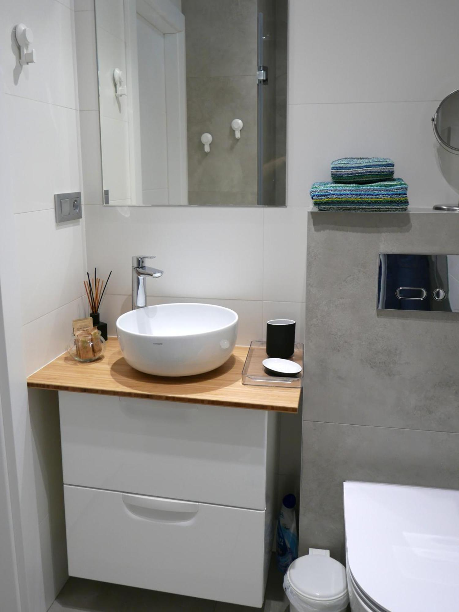 Center Apartment *